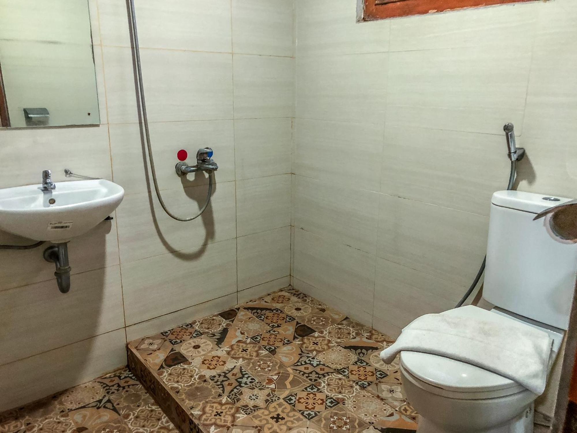 Arys Garden Hotel Yogyakarta Exterior foto